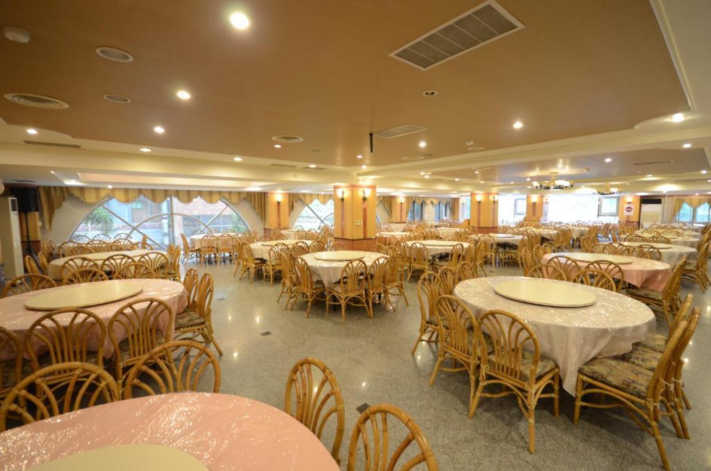 Dongpo Ti Lun Hotel Xinyi Dış mekan fotoğraf