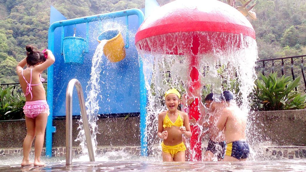 Dongpo Ti Lun Hotel Xinyi Dış mekan fotoğraf