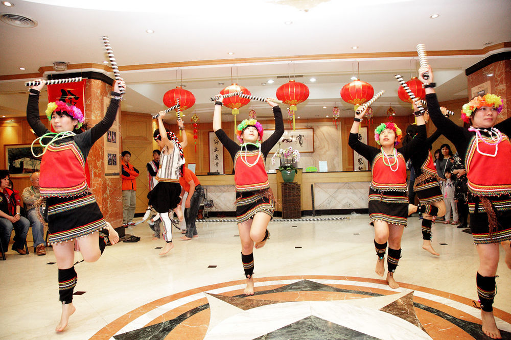 Dongpo Ti Lun Hotel Xinyi Dış mekan fotoğraf