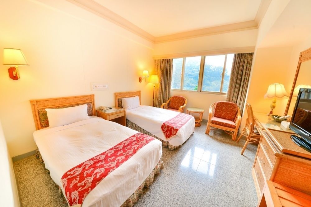 Dongpo Ti Lun Hotel Xinyi Dış mekan fotoğraf