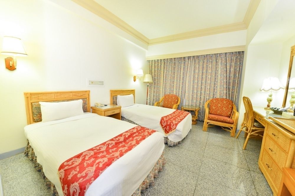Dongpo Ti Lun Hotel Xinyi Dış mekan fotoğraf