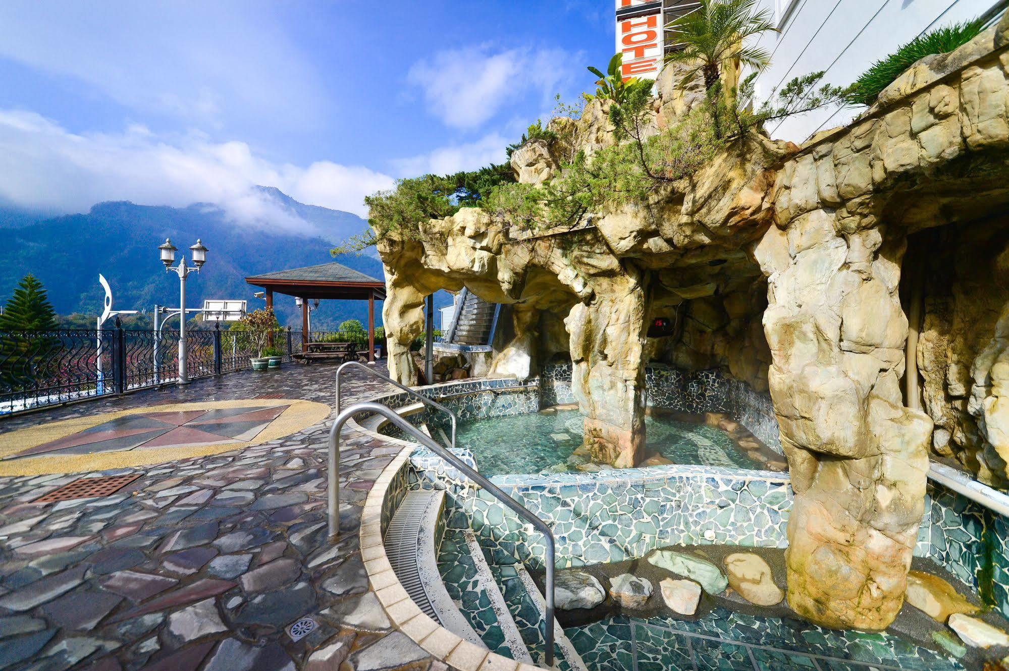 Dongpo Ti Lun Hotel Xinyi Dış mekan fotoğraf