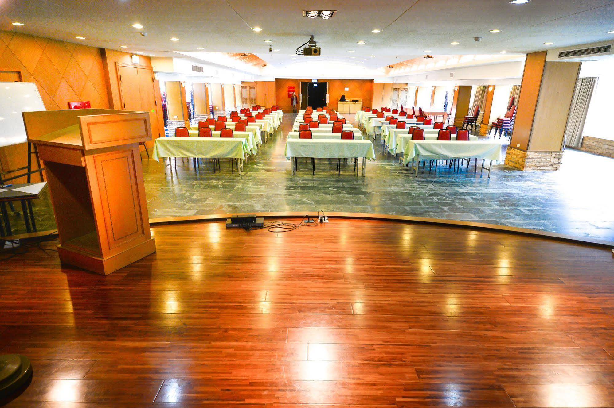 Dongpo Ti Lun Hotel Xinyi Dış mekan fotoğraf